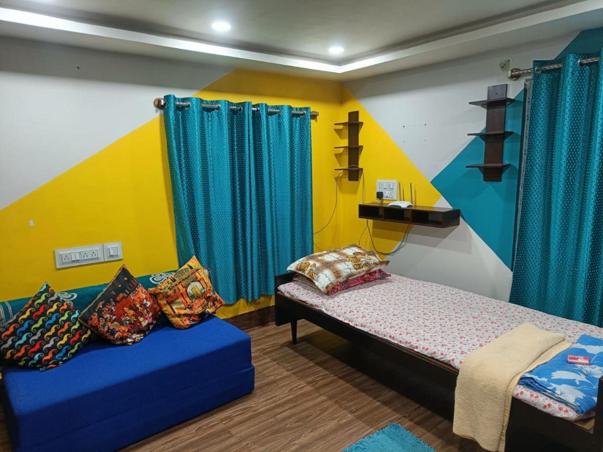 Terrace Garden & Unique 1 Bedroom Ac Rental Unit In Haldia Dış mekan fotoğraf